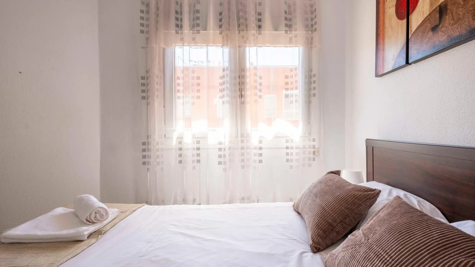 5 Min To The Sea And 15 Min To Barcelona Center Apartment Sant Adria de Besos Spain