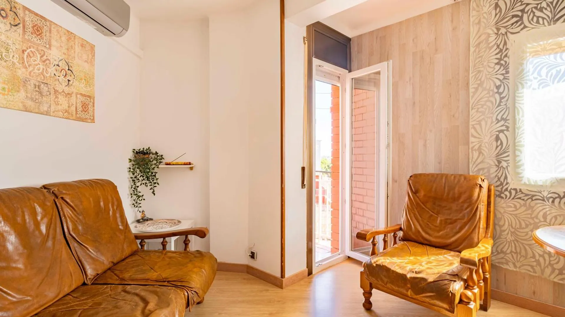 5 Min To The Sea And 15 Min To Barcelona Center Apartment Sant Adria de Besos 0*,  Spain