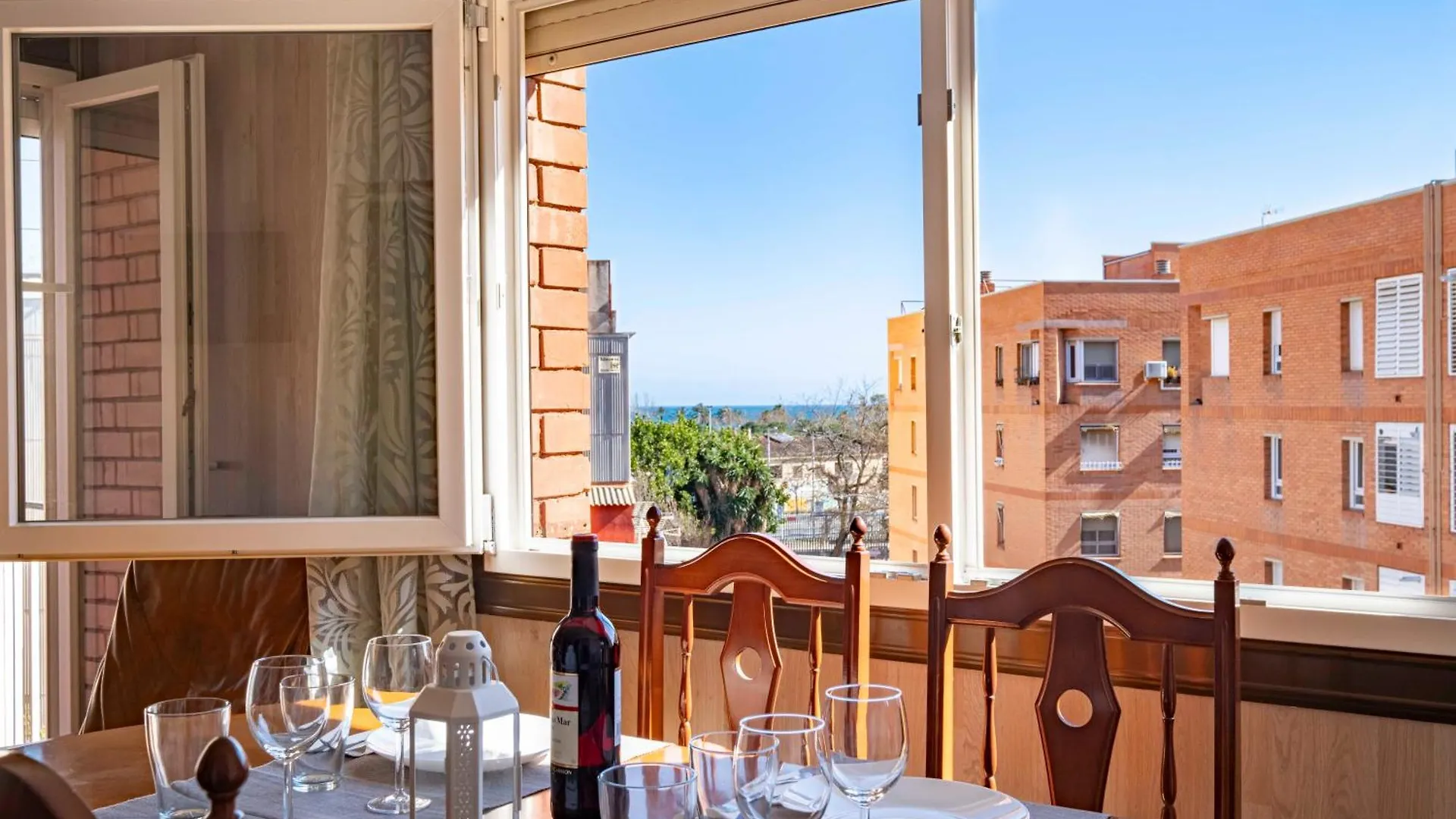 5 Min To The Sea And 15 Min To Barcelona Center location