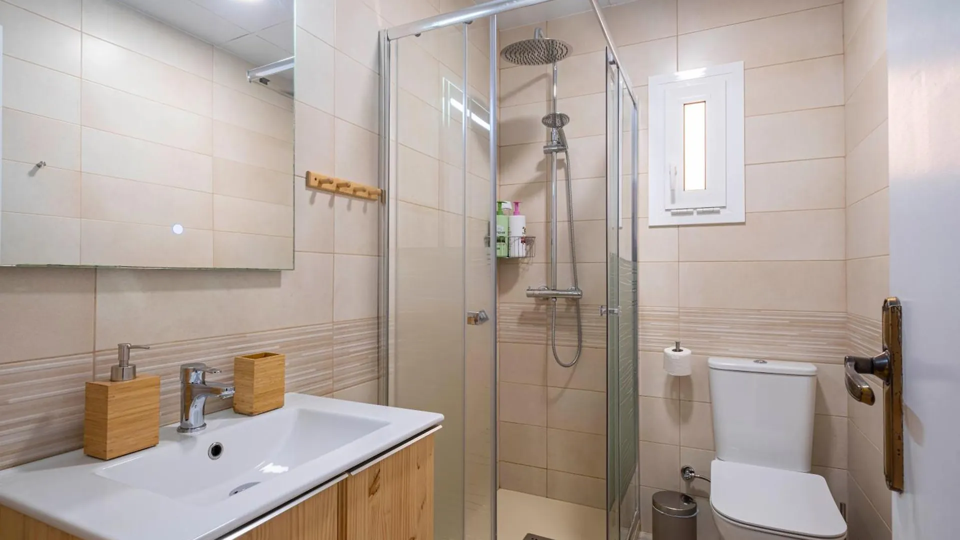 5 Min To The Sea And 15 Min To Barcelona Center Apartment Sant Adria de Besos