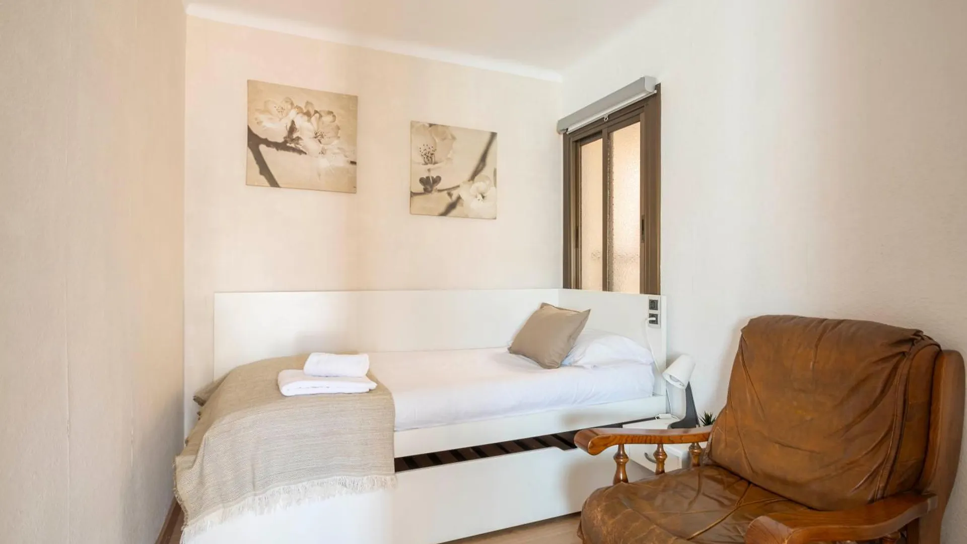 5 Min To The Sea And 15 Min To Barcelona Center Apartment Sant Adria de Besos
