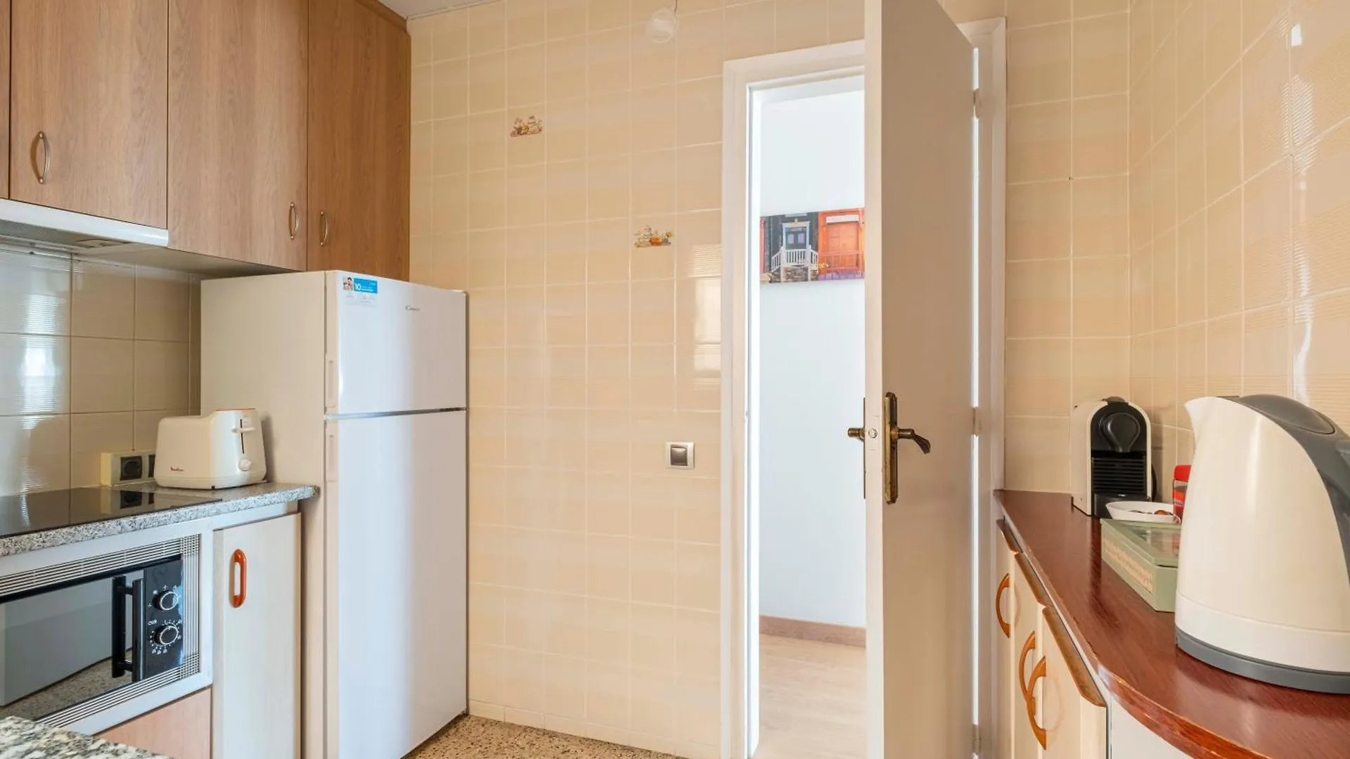 5 Min To The Sea And 15 Min To Barcelona Center Apartment Sant Adria de Besos 0*,