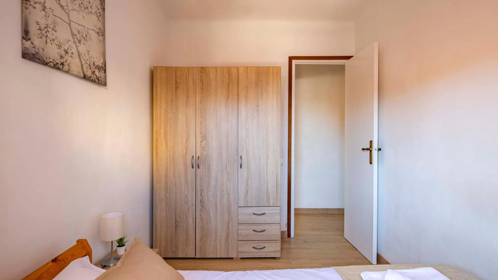 5 Min To The Sea And 15 Min To Barcelona Center Apartment Sant Adria de Besos