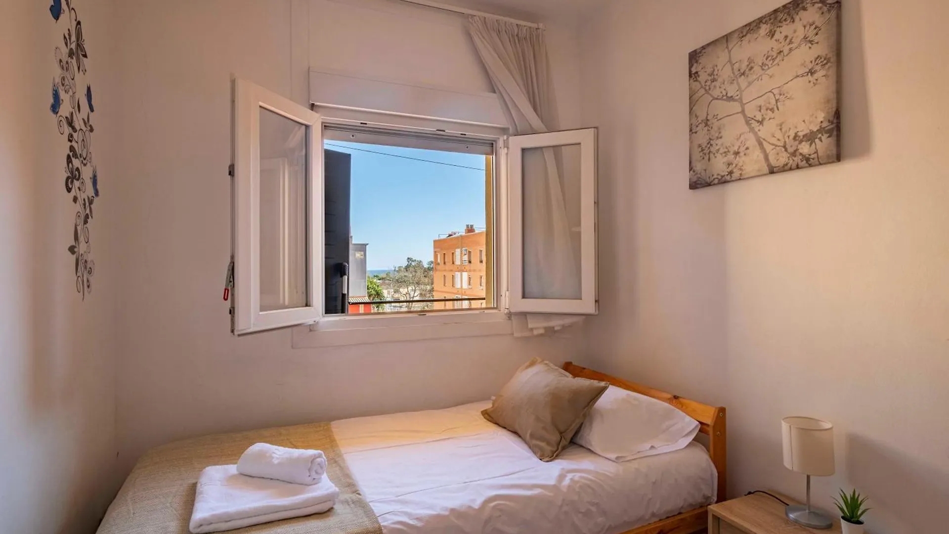 5 Min To The Sea And 15 Min To Barcelona Center Apartment Sant Adria de Besos